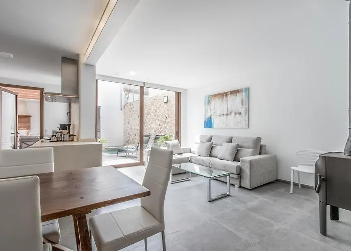 - 3511-73 Mallorca بيت للعطل