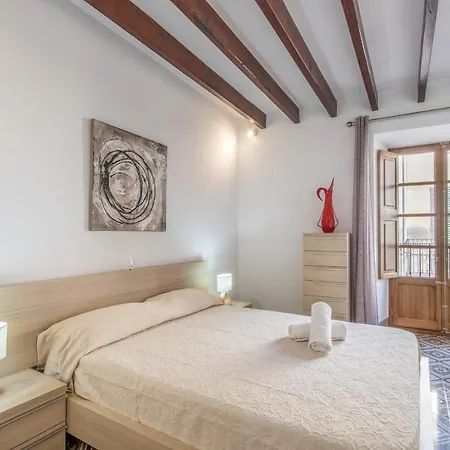 - 3511-73 Mallorca Feriehus Pollença